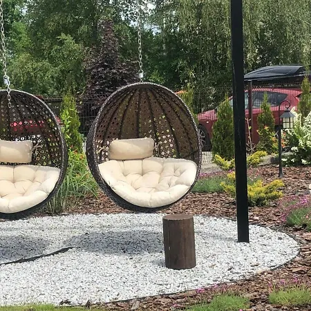 Pod Kominkiem ريدزيفو