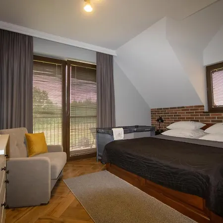 Pod Kominkiem Apartment *