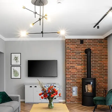 Pod Kominkiem * ريدزيفو