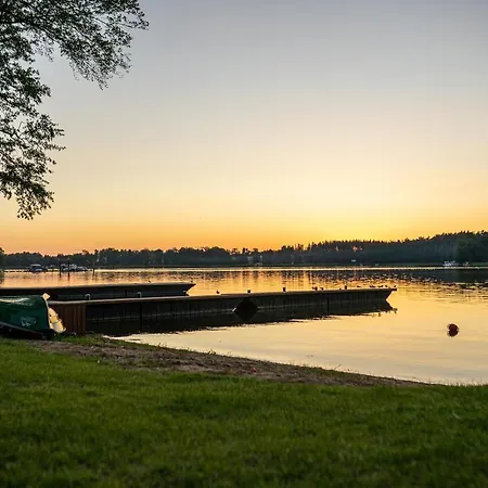 Pod Kominkiem * ريدزيفو